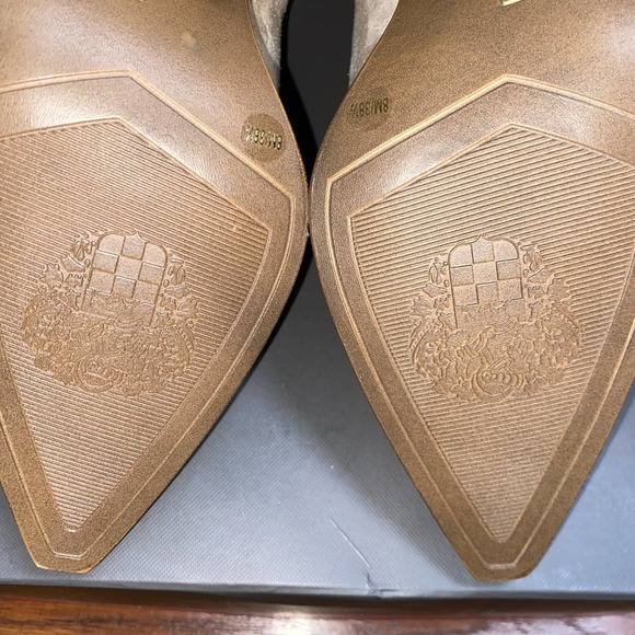 Vince Camuto Gigietta split shaft bootie, 8. NWOT - Picture 10 of 16